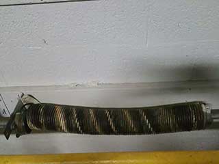Broken Spring Replacement - Woodland Hills CA Broken Spring In Woodland Hills